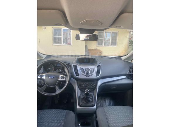 Sahibinden Ford C-Max 1.6 Trend 2014 Model  192.000 km Beyaz