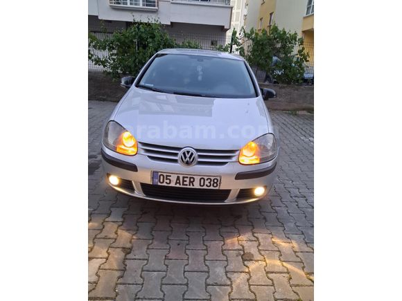 SAHİBİNDEN SATILIK 2005 MODEL GOLF5 FSİ BENZİNLİi