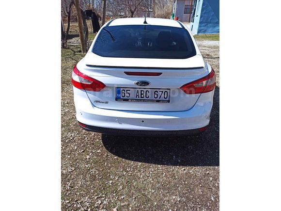 Sahibinden Ford Focus 1.6 Ti-VCT Trend X 2013 Model 
