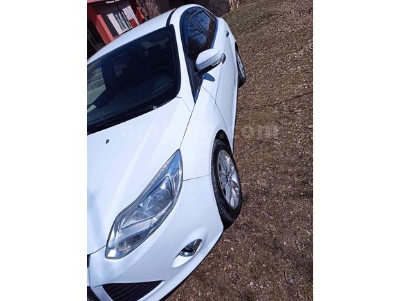 Sahibinden Ford Focus 1.6 Ti-VCT Trend X 2013 Model 