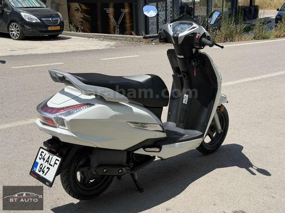 BT AUTO'DAN 2023 HONDA ACTIVA 125 9.000 KM