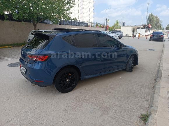 ORNİNAL BOYASİZ KAZASİZ TRAMERSİZ BUYUK EKRAN ALCANTARA KOLTUK