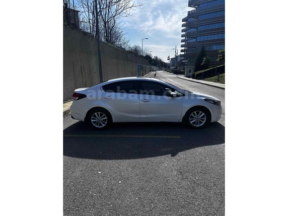 Sahibinden Kia Cerato 1.6 CRDi Concept Plus 2016 Model 