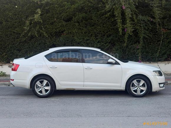 2016 OTOMATİK SKODA OCTAVİA 1.6 TDI OPTİMAL