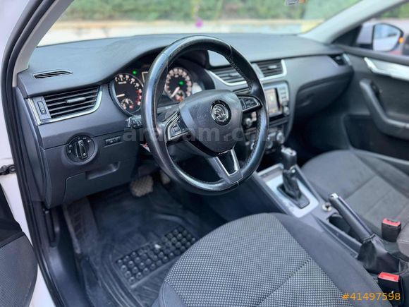 2016 OTOMATİK SKODA OCTAVİA 1.6 TDI OPTİMAL