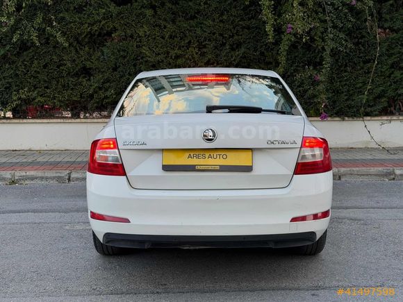 2016 OTOMATİK SKODA OCTAVİA 1.6 TDI OPTİMAL