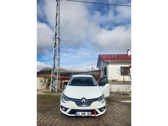 Sahibinden Renault Megane 1.5 dCi Touch 2016 Model