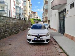 Sahibinden Renault Fluence 1.5 dCi Joy 2013 Model  245.000 km Beyaz