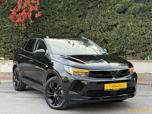 ARES AUTO'DAN 2023 HATASIZ SERVİS BAKIMLI GS GRANDLAND