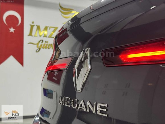 İMZA PLAZA'DAN 2019 RENAULT MEGANE 1.6 TOUCH 72BİN KM HATASIZ
