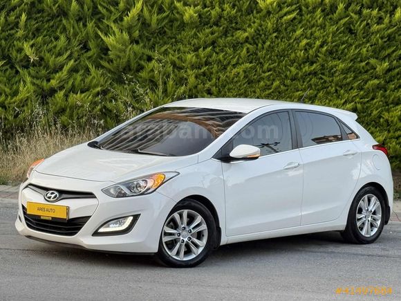 ARES AUTO'dan 2013 BOYASIZ OTOMATİK İLK SAHİBİNDEN i30