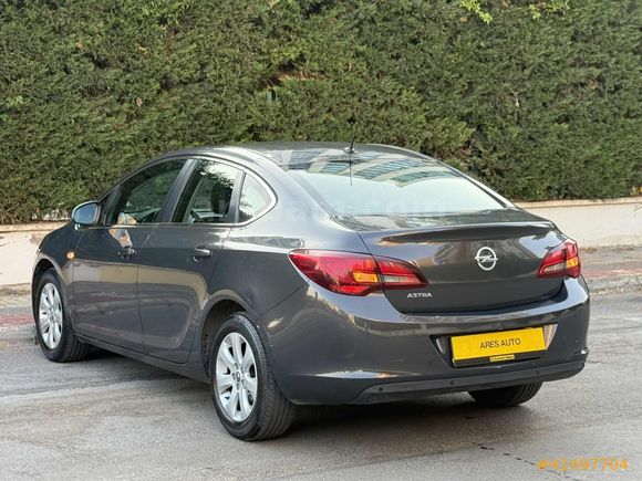 ARES AUTO'dan 2016 EDİTİON 53 bin km ASTRA