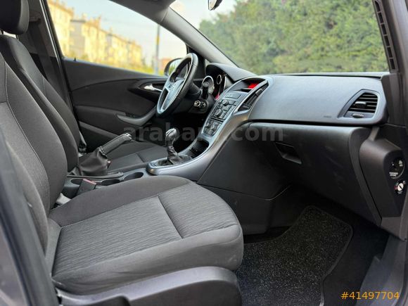 ARES AUTO'dan 2015 EDİTİON 53 bin km ASTRA