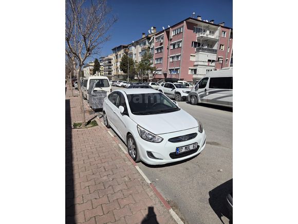 Sahibinden Hyundai Accent Blue 1.6 CRDI Mode Plus 2017 Model