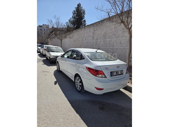 Sahibinden Hyundai Accent Blue 1.6 CRDI Mode Plus 2017 Model