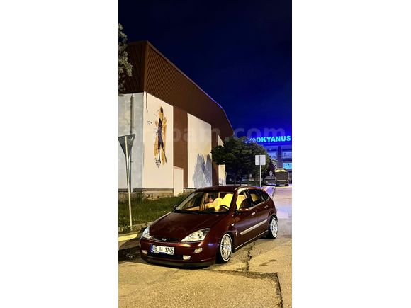 Sahibinden Ford Focus 1.6 Ghia 2001 Model 