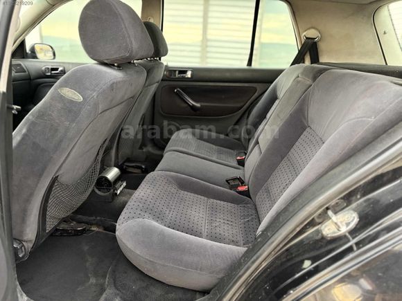 Golf 4 SUNROOF'LU 1.6 BENZİN/LPG CAM GİBİ