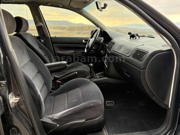 Golf 4 SUNROOF'LU 1.6 BENZİN/LPG CAM GİBİ