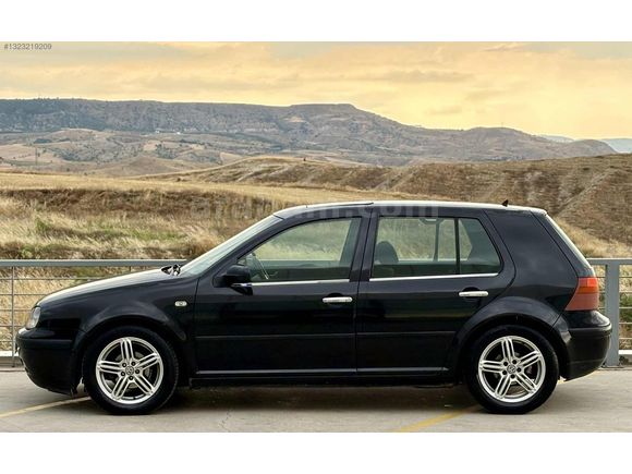 Golf 4 SUNROOF'LU 1.6 BENZİN/LPG CAM GİBİ
