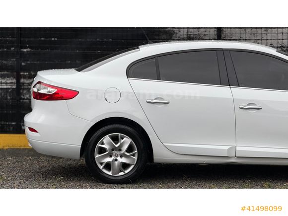 CESA GROUP | 2013 - DİZEL OTOMATİK - 1.5dCi EDC - TOUCH PLAS