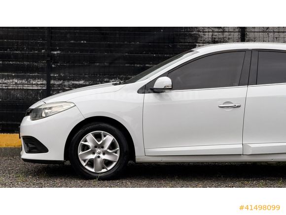 CESA GROUP | 2013 - DİZEL OTOMATİK - 1.5dCi EDC - TOUCH PLAS