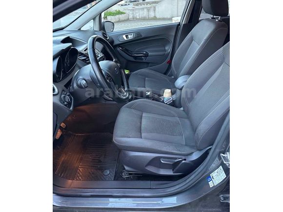 Sahibinden Ford Fiesta 1.6 Titanium 2017 Model 