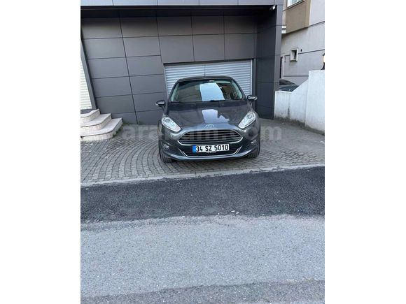 Sahibinden Ford Fiesta 1.6 Titanium 2017 Model 