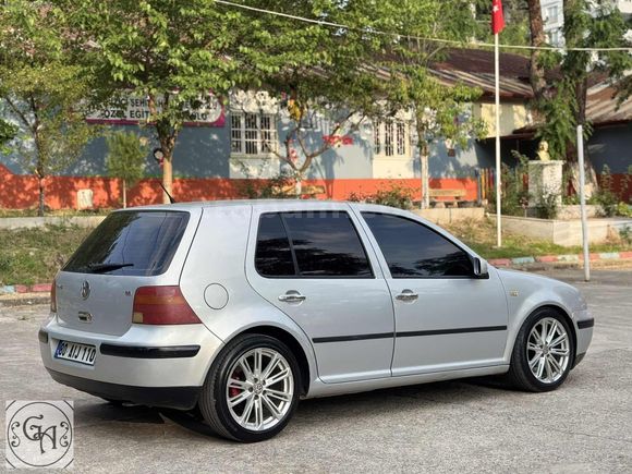2000 MODEL 1.6 BENZİN LPG GOLF