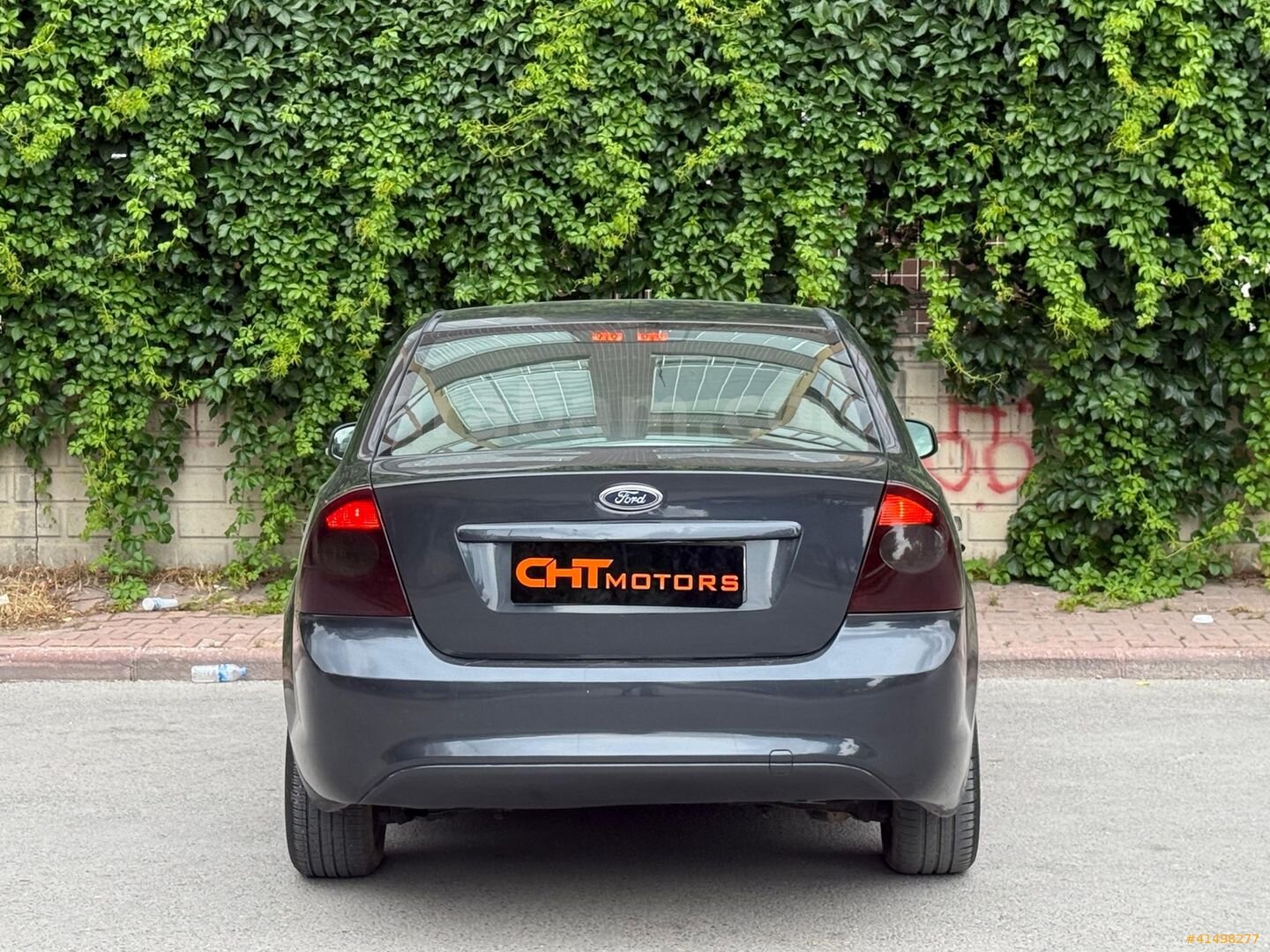 Galeriden Ford Focus 1.6 TDCi Trend 2010 Model Konya 378.000 km Füme 5