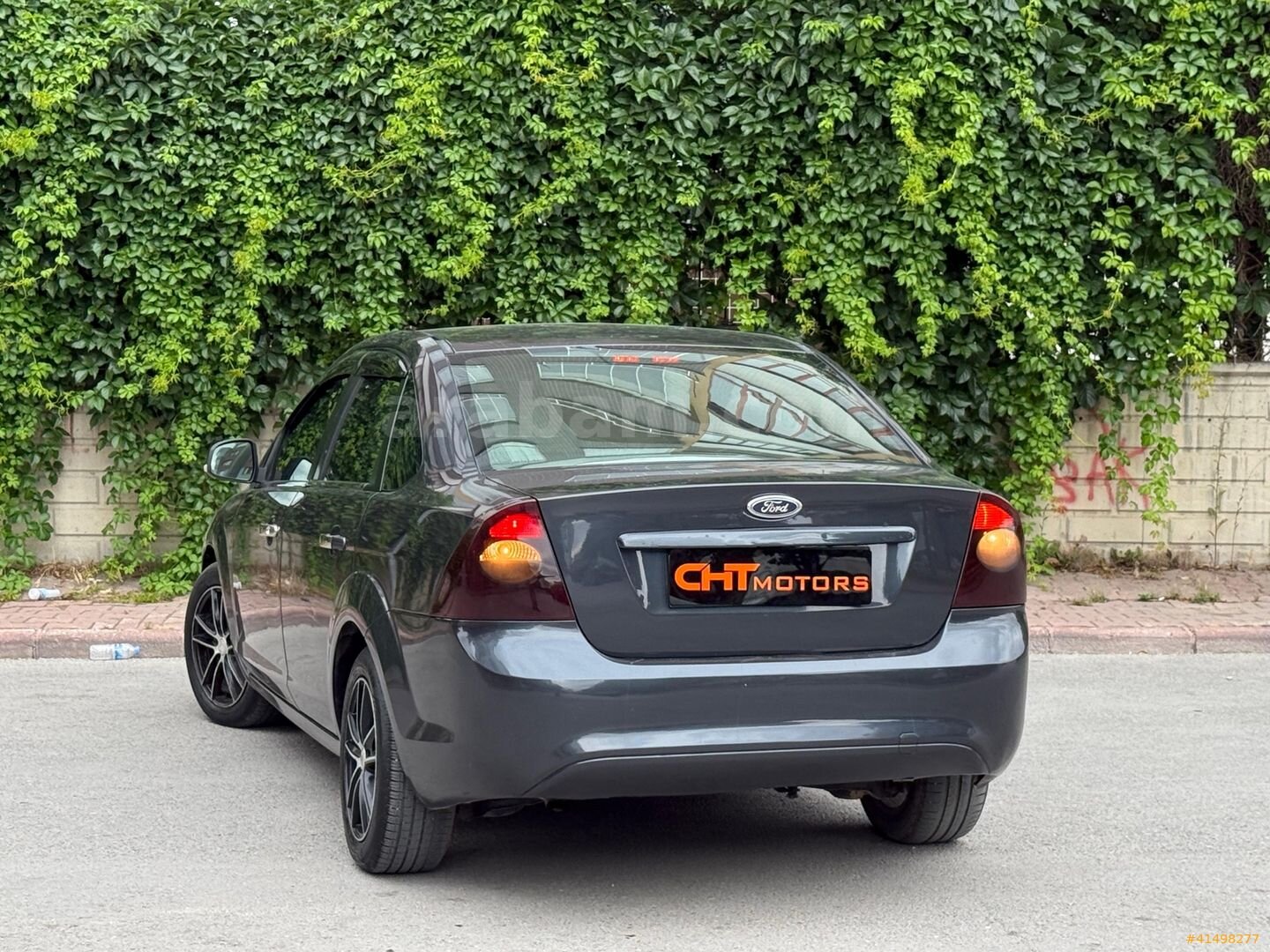 Galeriden Ford Focus 1.6 TDCi Trend 2010 Model Konya 378.000 km Füme 4