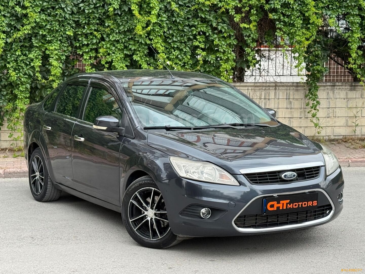 Galeriden Ford Focus 1.6 TDCi Trend 2010 Model Konya 378.000 km Füme 3