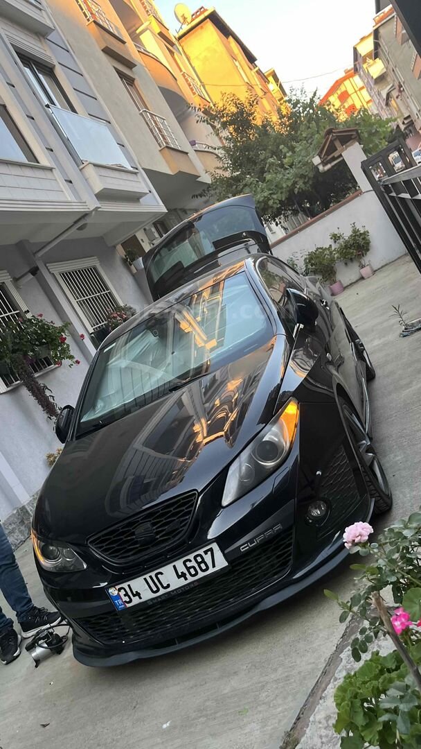 Sahibinden Seat Ibiza 1.4 TSI Sport Coupe Cupra 2011 Model Kocaeli 175.000 km Siyah 3
