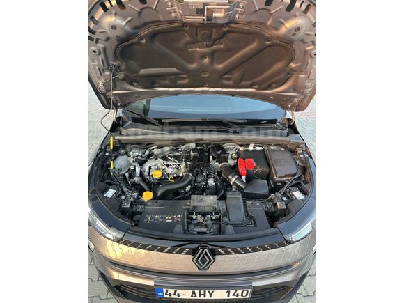 Sahibinden Renault Captur 1.3 TCe Touch 2025 Model 