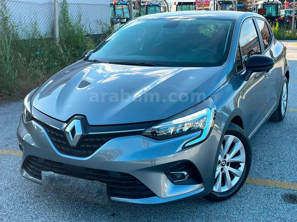Sahibinden Renault Clio 1.0 TCe Touch 2023 Model 
