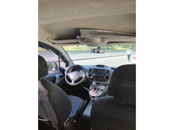 Sahibinden Peugeot Partner 1.6 HDI Active 2014 Model