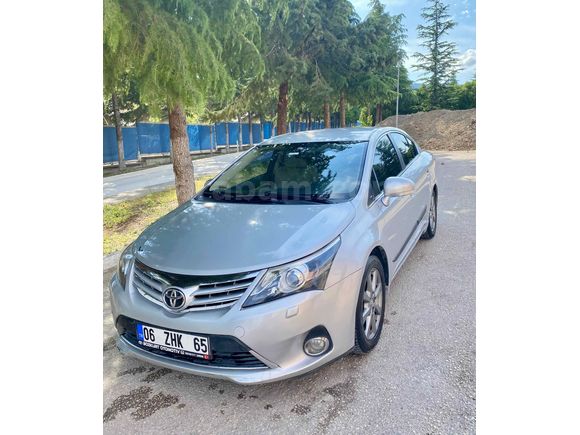 Sahibinden Toyota Avensis 1.6 Elegant Extra 2012 Model 