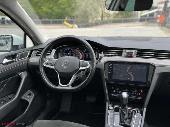 2021 ÇIKIŞLI Passat 1.5 TSI ACT Elegance +CAMTAVAN+ÇİFTNAVİ+FULL