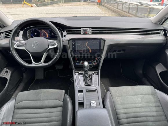 2021 ÇIKIŞLI Passat 1.5 TSI ACT Elegance +CAMTAVAN+ÇİFTNAVİ+FULL