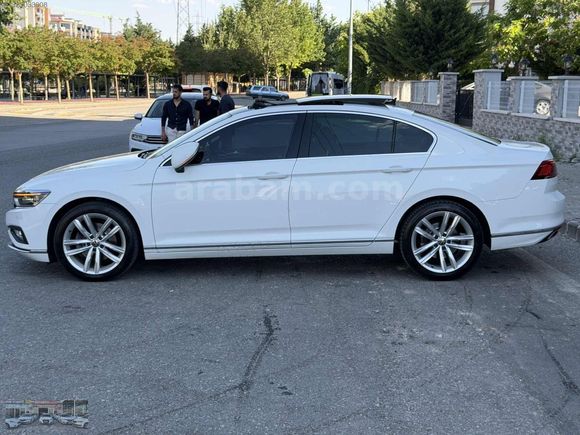 2021-HATASIZ-BOYASIZ-CAM TAVAN-206BİN KM-ELEGANCE