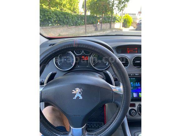 Sahibinden Cam tavanlı Peugeot 308 1.6 e-HDi Active 2012 Model 