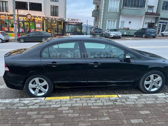 Sahibinden Honda Civic 1.6 Elegance 2010