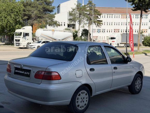 DEMIRBAĞ AUTO'DAN 2011 MODEL KLİMALI BOYASIZ DÜŞÜK KM