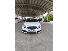 Chevrolet Cruze 2012 sanruflu değişensiz çelik siboplu aile aracı