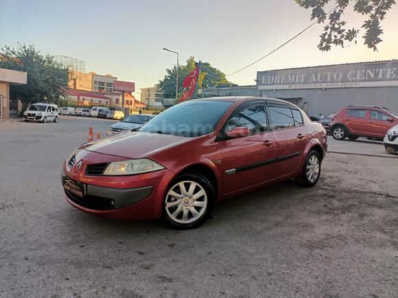EDREMİT AUTOCENTERDAN 2007 MEGANE 1.5DCİ EXPRESSİON KARTA12TAKST