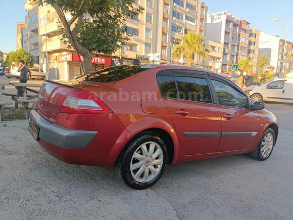 EDREMİT AUTOCENTERDAN 2007 MEGANE 1.5DCİ EXPRESSİON KARTA12TAKST