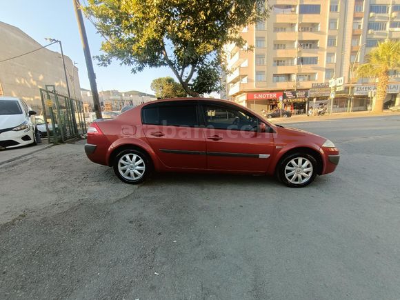 EDREMİT AUTOCENTERDAN 2007 MEGANE 1.5DCİ EXPRESSİON KARTA12TAKST