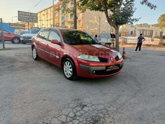 EDREMİT AUTOCENTERDAN 2007 MEGANE 1.5DCİ EXPRESSİON KARTA12TAKST