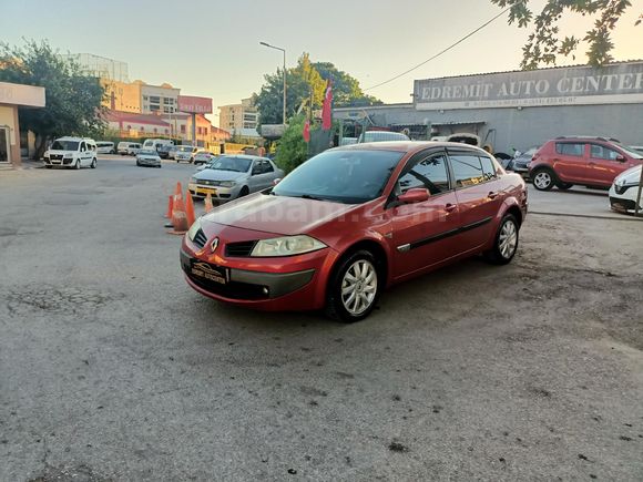 EDREMİT AUTOCENTERDAN 2007 MEGANE 1.5DCİ EXPRESSİON KARTA12TAKST