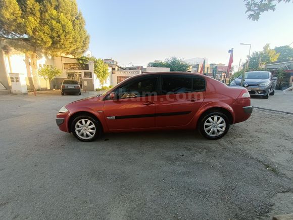 EDREMİT AUTOCENTERDAN 2007 MEGANE 1.5DCİ EXPRESSİON KARTA12TAKST