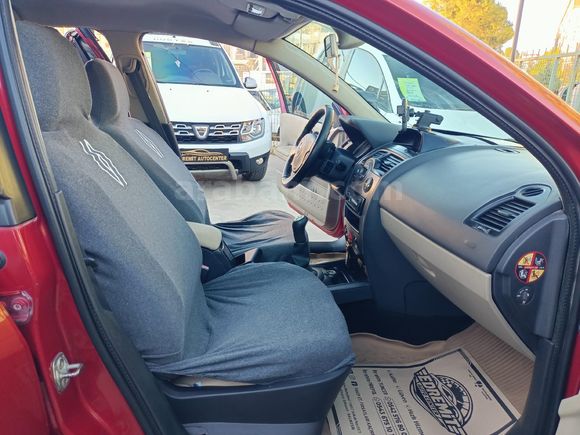 EDREMİT AUTOCENTERDAN 2007 MEGANE 1.5DCİ EXPRESSİON KARTA12TAKST